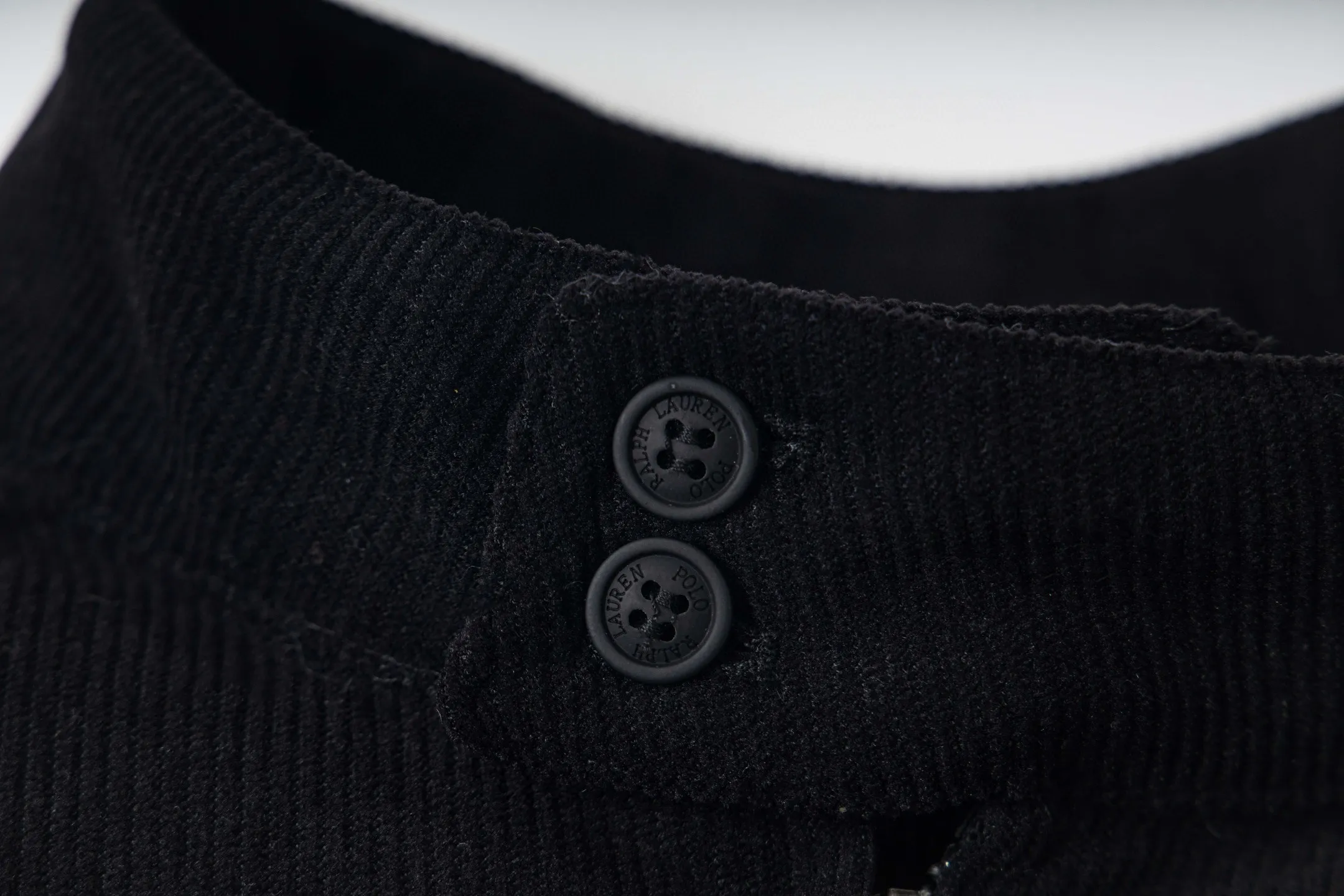 Actual shot of black details # P330